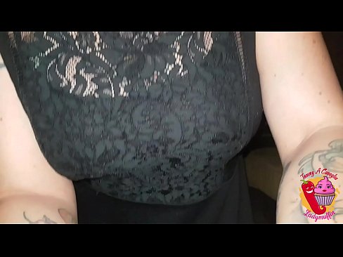 ❤️ La germanastra cachonda li fa una mamada i espanyola ️ Porno a nosaltres ﹏